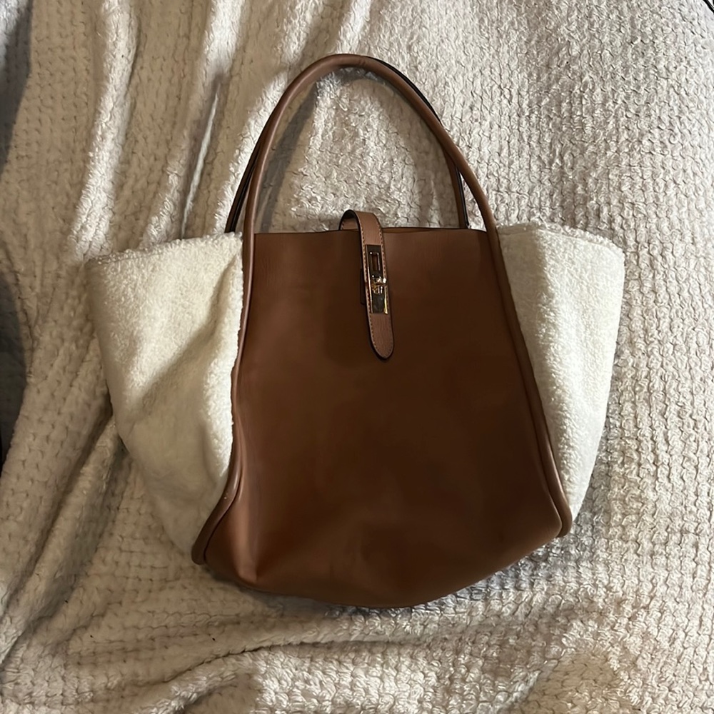 Unbillion light brown faux leather sheep detail hand bag